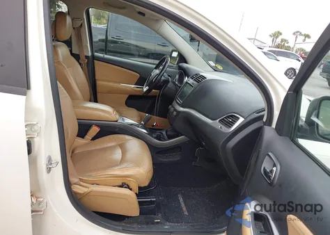 2013 Dodge Journey Crew from USA, damaged, VIN 3C4PDCDGXDT685290